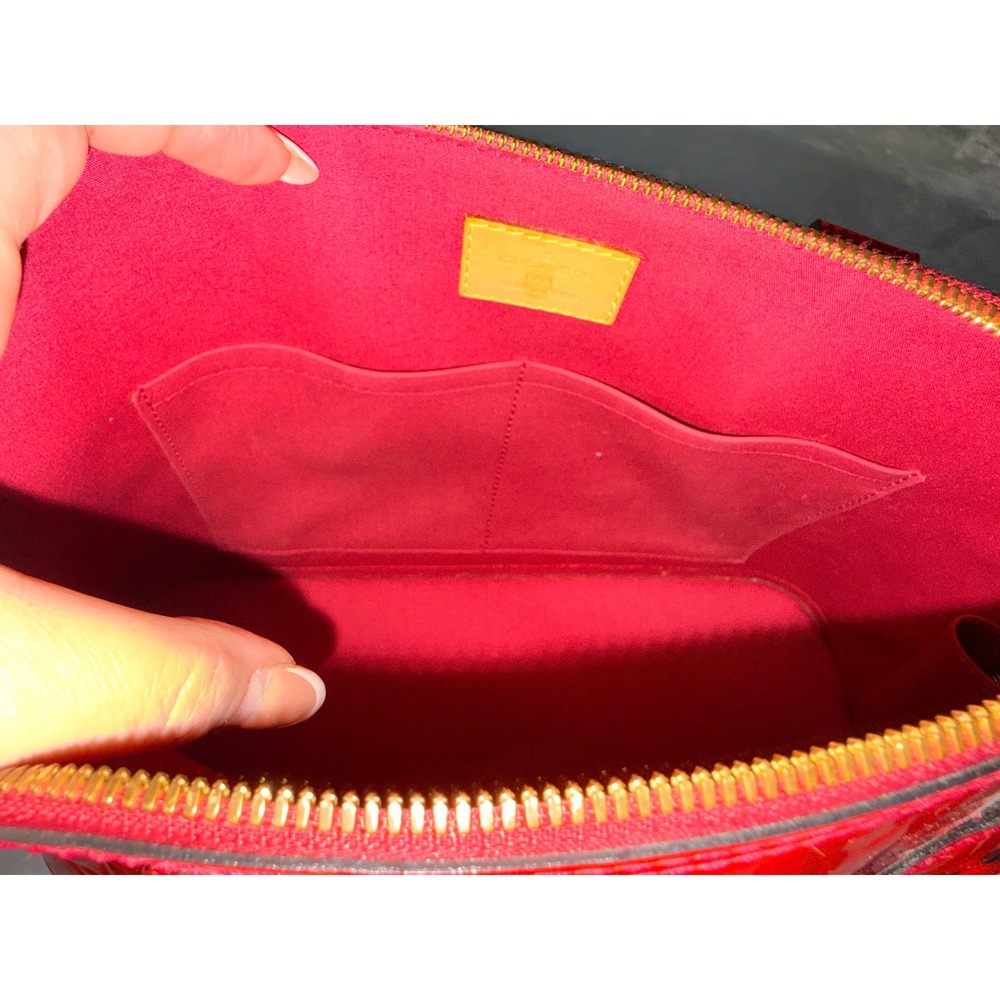 Louis Vuitton Alma PM Monogram Vernis Leather Red Pomme D'Amour FL4143 w/ COA - Picture 9 of 16